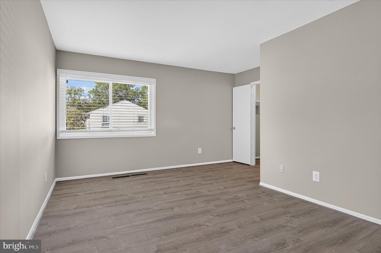 402 RENEAU WAY, HERNDON, Virginia 20170, 4 Bedrooms Bedrooms, ,2 BathroomsBathrooms,Residential,For sale,402 RENEAU WAY,VAFX2269718 MLS # VAFX2269718