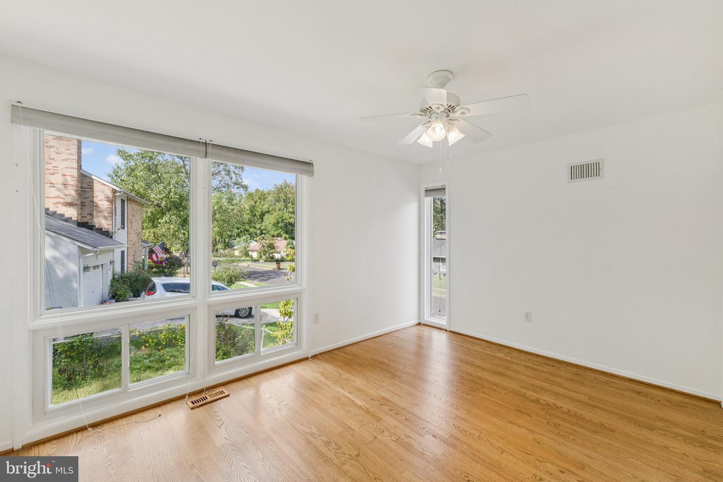 3713 MARYLAND ST, ALEXANDRIA, Virginia 22309, 4 Bedrooms Bedrooms, ,3 BathroomsBathrooms,Residential,For sale,3713 MARYLAND ST,VAFX2269814 MLS # VAFX2269814