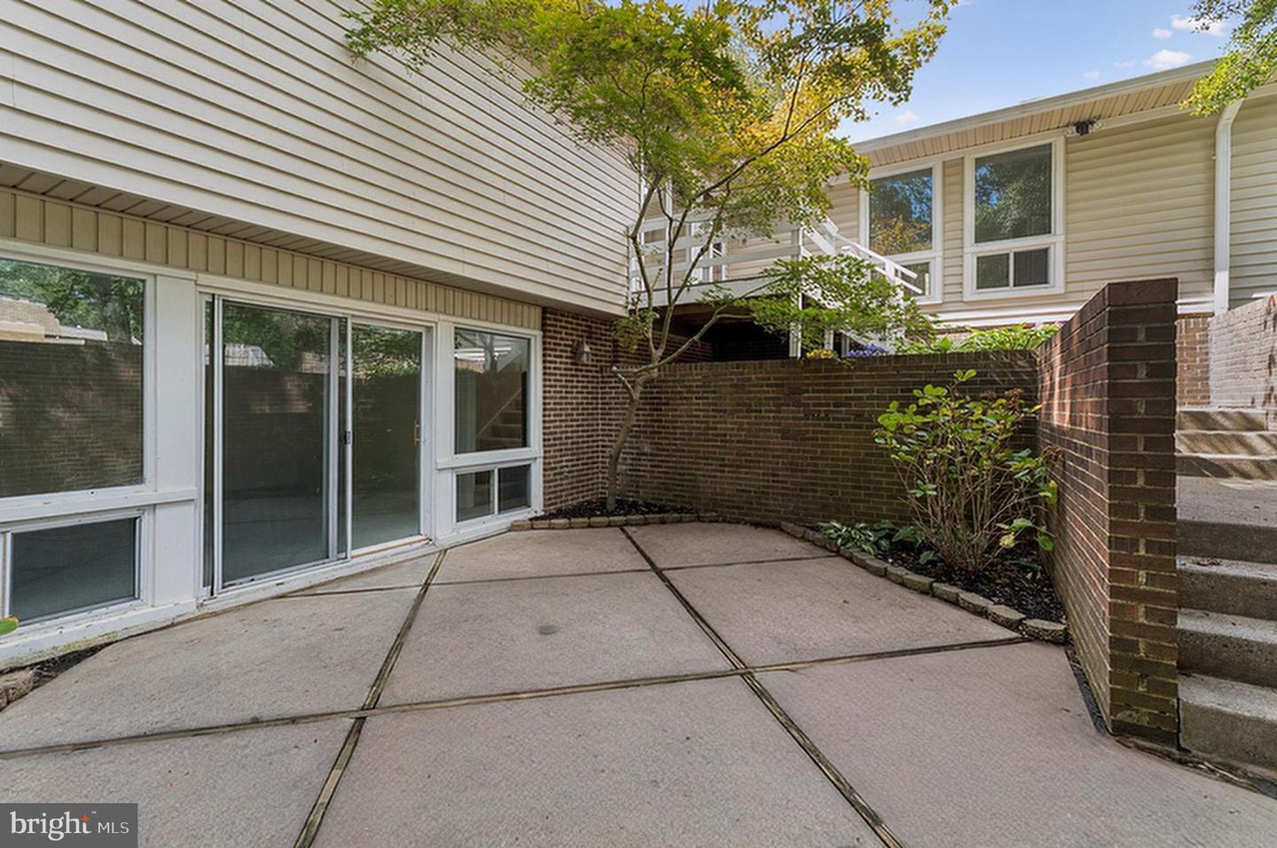 3713 MARYLAND ST, ALEXANDRIA, Virginia 22309, 4 Bedrooms Bedrooms, ,3 BathroomsBathrooms,Residential,For sale,3713 MARYLAND ST,VAFX2269814 MLS # VAFX2269814