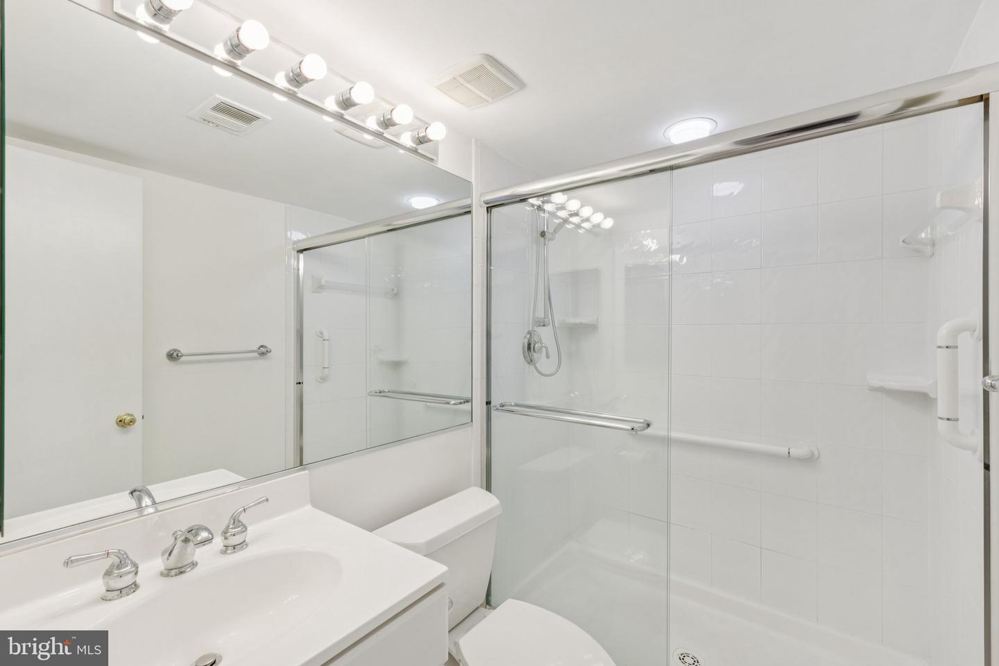 3713 MARYLAND ST, ALEXANDRIA, Virginia 22309, 4 Bedrooms Bedrooms, ,3 BathroomsBathrooms,Residential,For sale,3713 MARYLAND ST,VAFX2269814 MLS # VAFX2269814