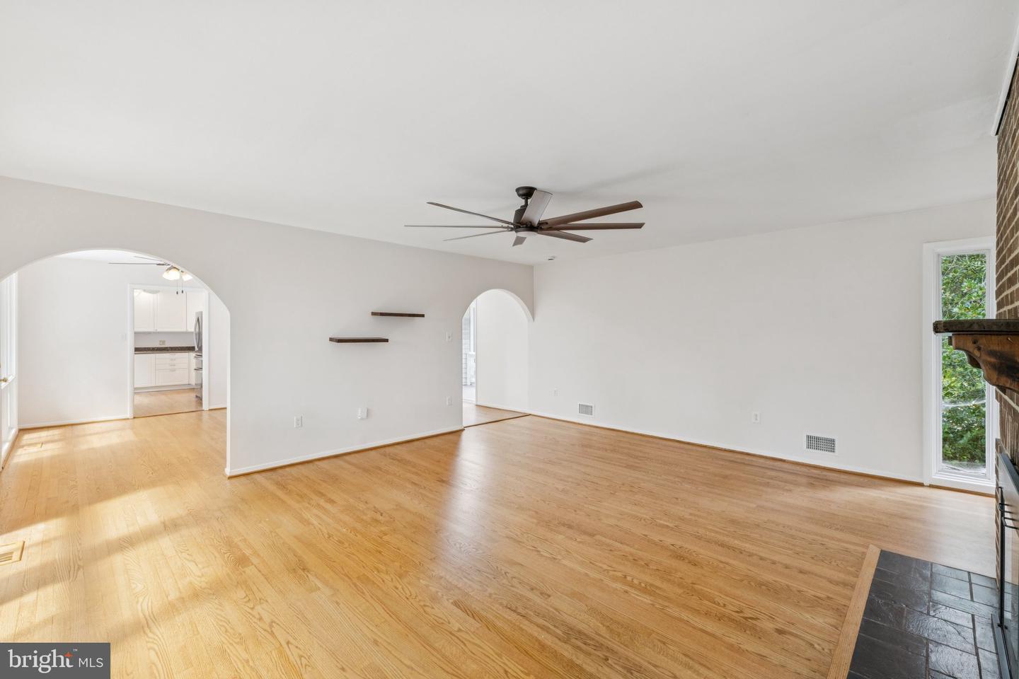 3713 MARYLAND ST, ALEXANDRIA, Virginia 22309, 4 Bedrooms Bedrooms, ,3 BathroomsBathrooms,Residential,For sale,3713 MARYLAND ST,VAFX2269814 MLS # VAFX2269814