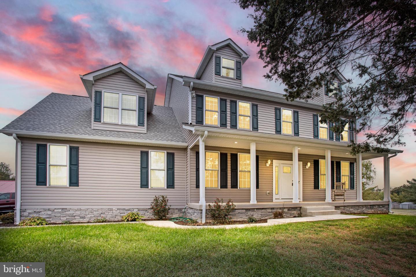 1688 COURTHOUSE RD, STAFFORD, Virginia 22554, 4 Bedrooms Bedrooms, ,3 BathroomsBathrooms,Residential,For sale,1688 COURTHOUSE RD,VAST2043154 MLS # VAST2043154
