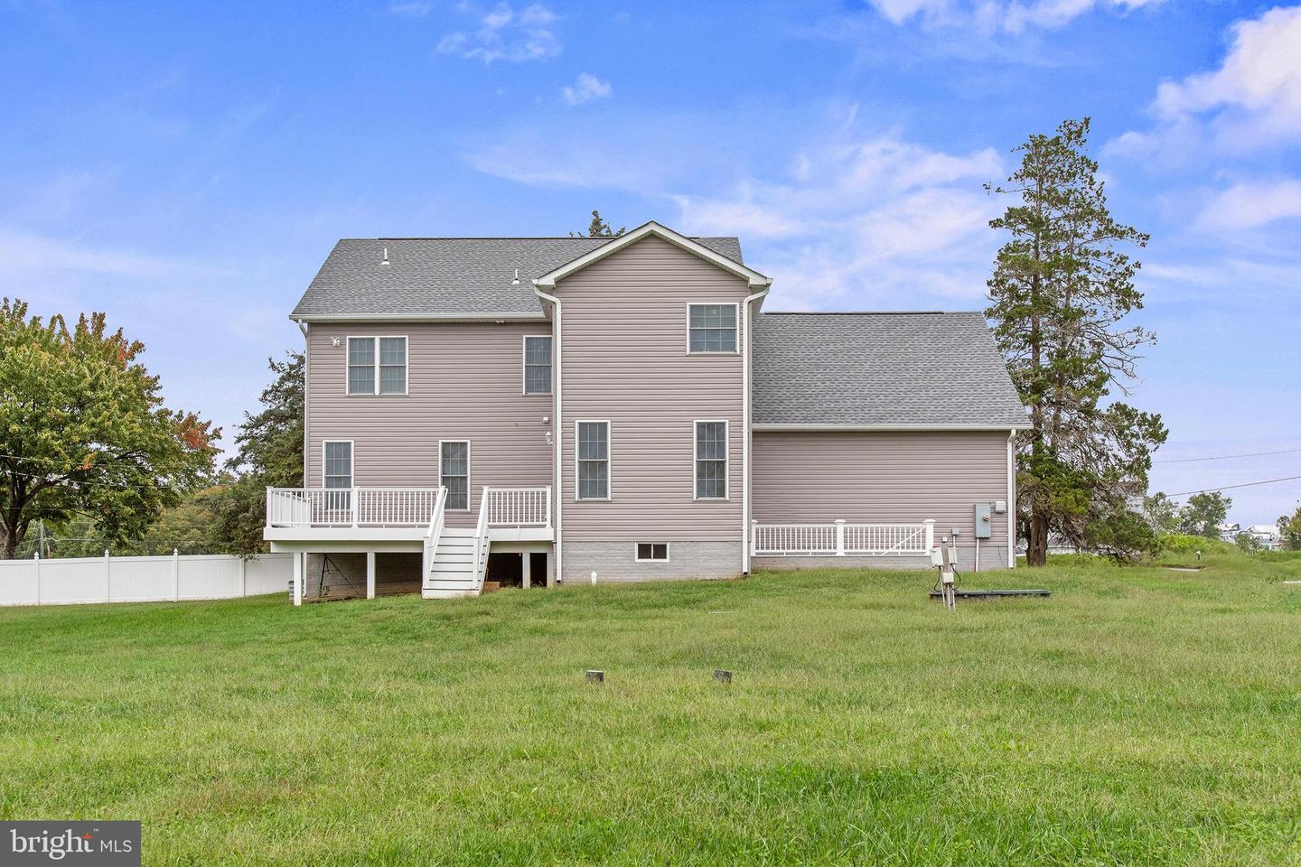 1688 COURTHOUSE RD, STAFFORD, Virginia 22554, 4 Bedrooms Bedrooms, ,3 BathroomsBathrooms,Residential,For sale,1688 COURTHOUSE RD,VAST2043154 MLS # VAST2043154