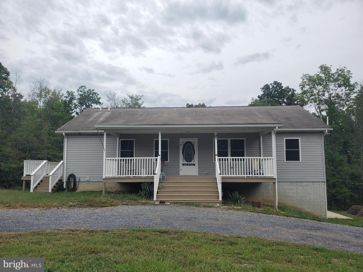 200 MILE RIDGE ESTS, LEBANON CHURCH, Virginia 22641, 4 Bedrooms Bedrooms, ,3 BathroomsBathrooms,Residential,For sale,200 MILE RIDGE ESTS,VASH2012666 MLS # VASH2012666