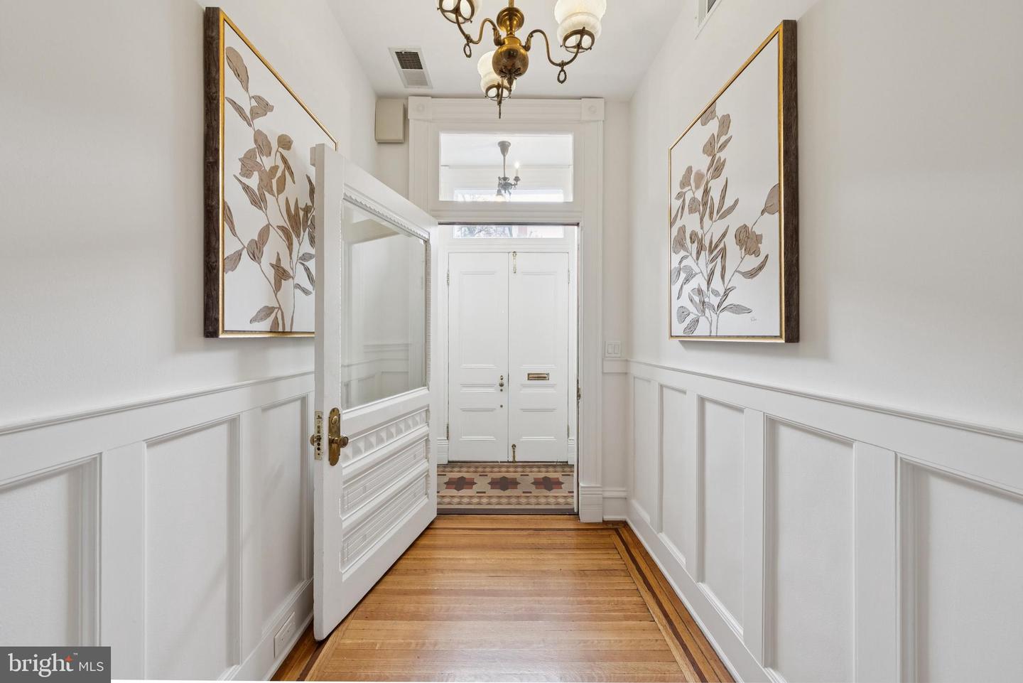 1331 21ST ST NW, WASHINGTON, District Of Columbia 20036, 6 Bedrooms Bedrooms, ,3 BathroomsBathrooms,Residential,For sale,1331 21ST ST NW,DCDC2225074 MLS # DCDC2225074
