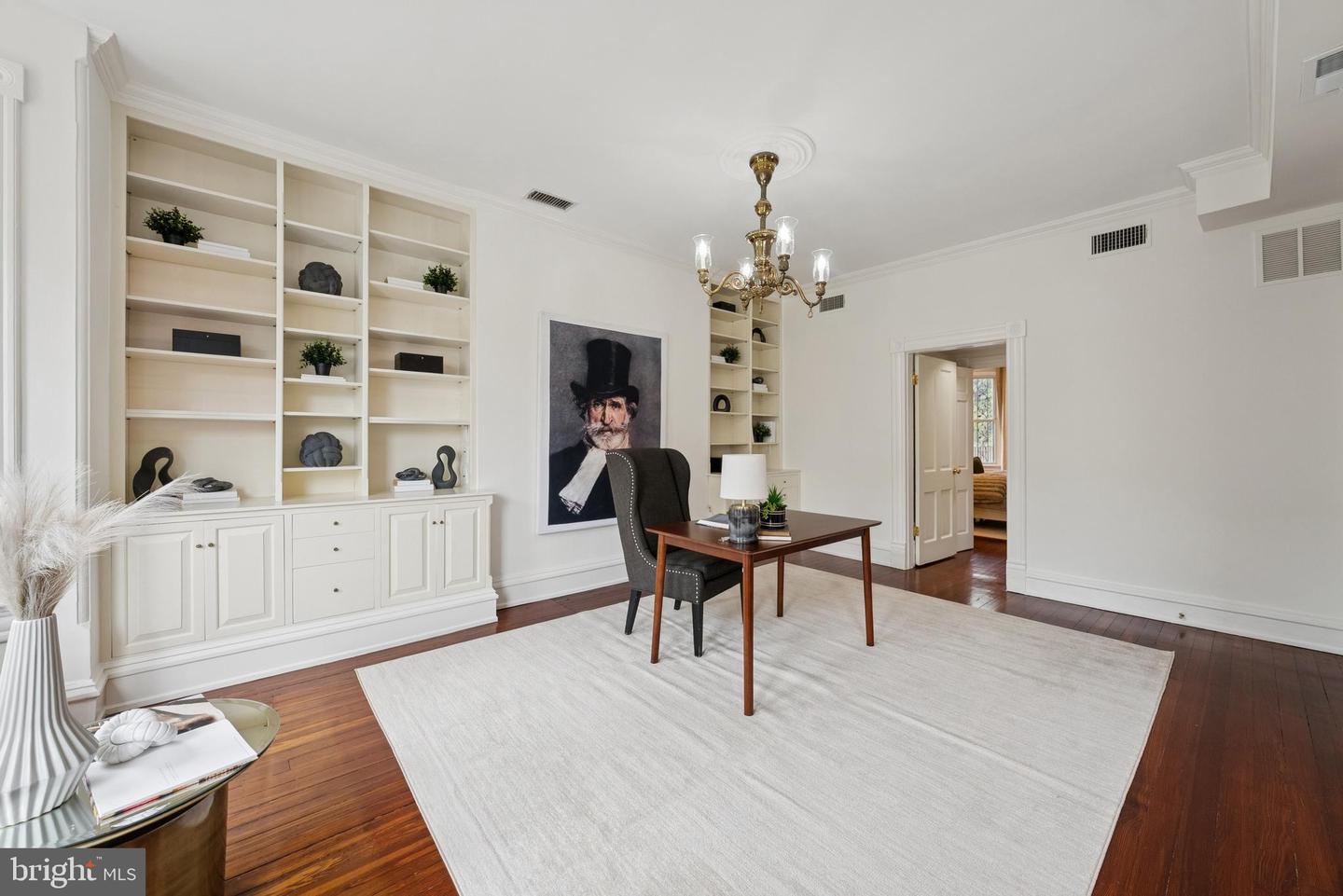 1331 21ST ST NW, WASHINGTON, District Of Columbia 20036, 6 Bedrooms Bedrooms, ,3 BathroomsBathrooms,Residential,For sale,1331 21ST ST NW,DCDC2225074 MLS # DCDC2225074