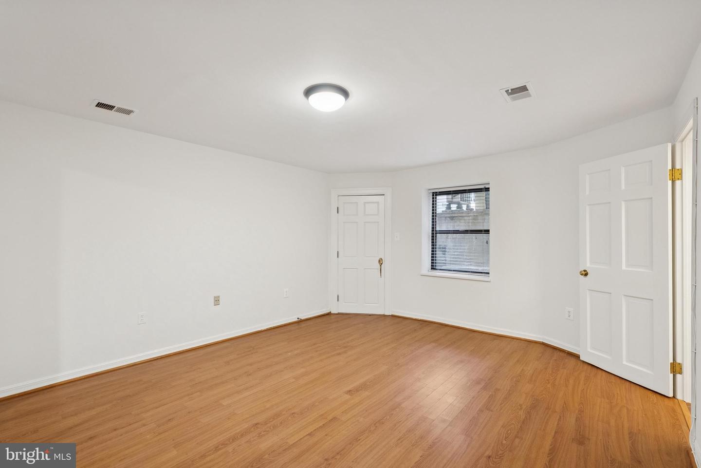 1331 21ST ST NW, WASHINGTON, District Of Columbia 20036, 6 Bedrooms Bedrooms, ,3 BathroomsBathrooms,Residential,For sale,1331 21ST ST NW,DCDC2225074 MLS # DCDC2225074