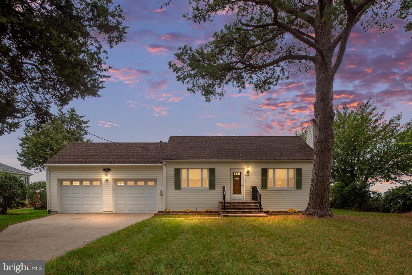 3215 RIVERVIEW DR, COLONIAL BEACH, Virginia 22443, 2 Bedrooms Bedrooms, ,1 BathroomBathrooms,Residential,For sale,3215 RIVERVIEW DR,VAWE2009864 MLS # VAWE2009864