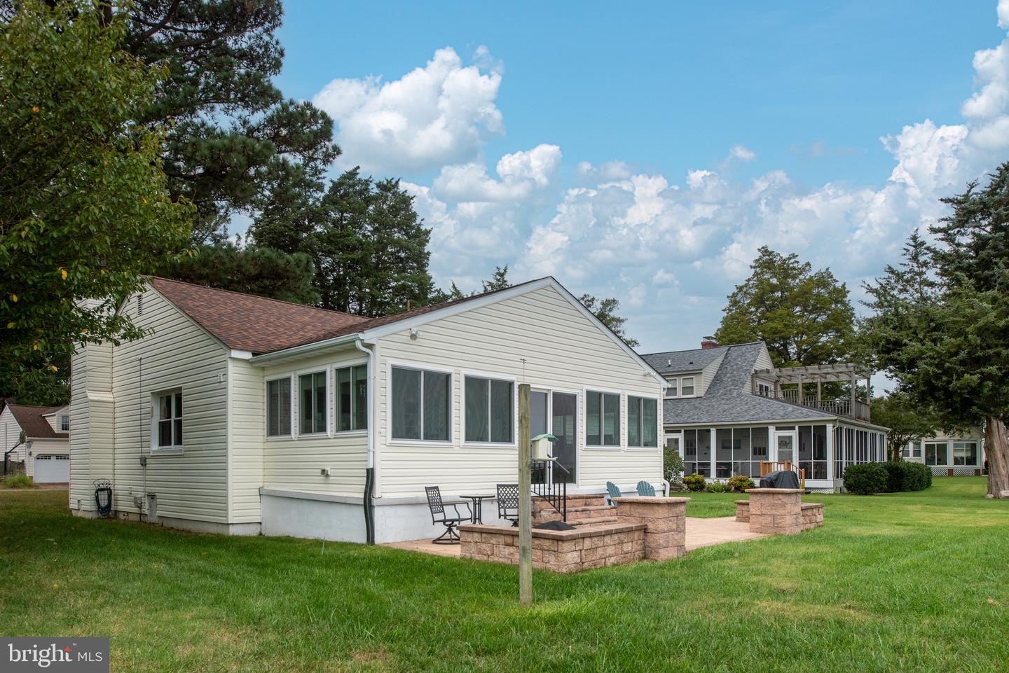 3215 RIVERVIEW DR, COLONIAL BEACH, Virginia 22443, 2 Bedrooms Bedrooms, ,1 BathroomBathrooms,Residential,For sale,3215 RIVERVIEW DR,VAWE2009864 MLS # VAWE2009864