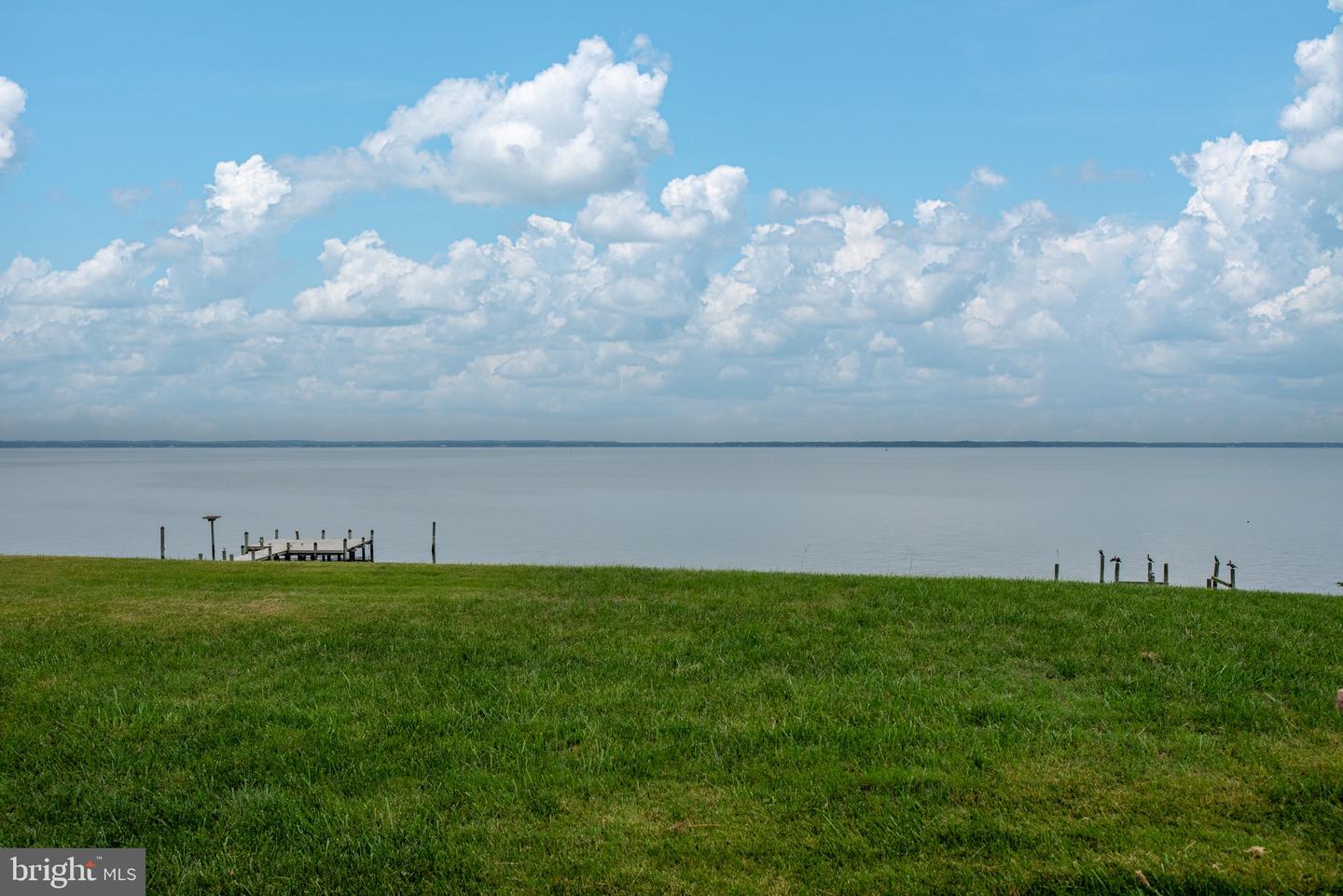 3215 RIVERVIEW DR, COLONIAL BEACH, Virginia 22443, 2 Bedrooms Bedrooms, ,1 BathroomBathrooms,Residential,For sale,3215 RIVERVIEW DR,VAWE2009864 MLS # VAWE2009864