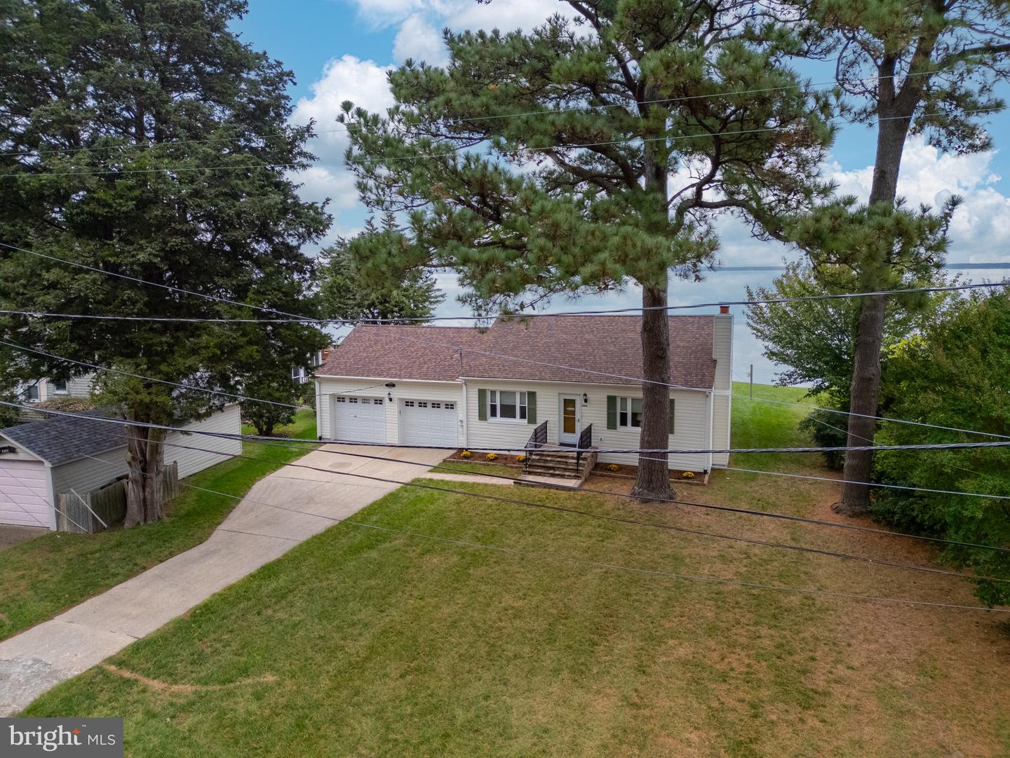 3215 RIVERVIEW DR, COLONIAL BEACH, Virginia 22443, 2 Bedrooms Bedrooms, ,1 BathroomBathrooms,Residential,For sale,3215 RIVERVIEW DR,VAWE2009864 MLS # VAWE2009864