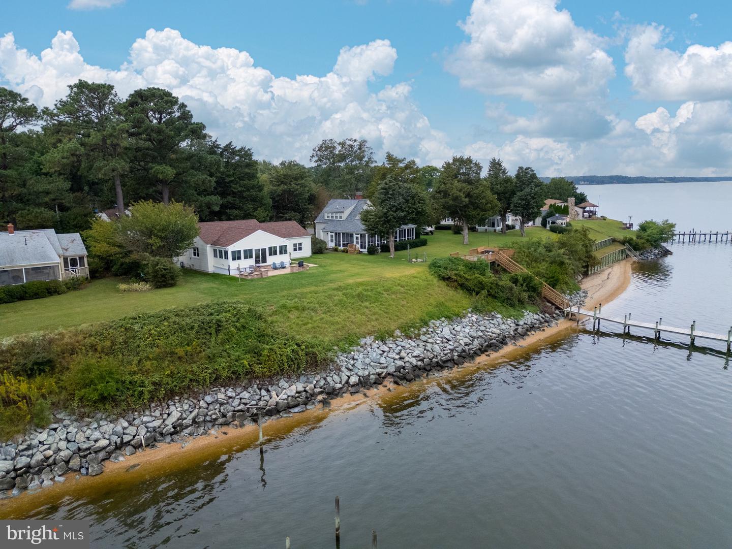 3215 RIVERVIEW DR, COLONIAL BEACH, Virginia 22443, 2 Bedrooms Bedrooms, ,1 BathroomBathrooms,Residential,For sale,3215 RIVERVIEW DR,VAWE2009864 MLS # VAWE2009864