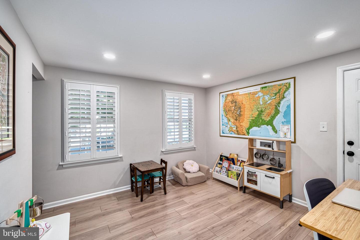 5055 KENERSON DR, FAIRFAX, Virginia 22032, 4 Bedrooms Bedrooms, ,2 BathroomsBathrooms,Residential,For sale,5055 KENERSON DR,VAFX2270300 MLS # VAFX2270300