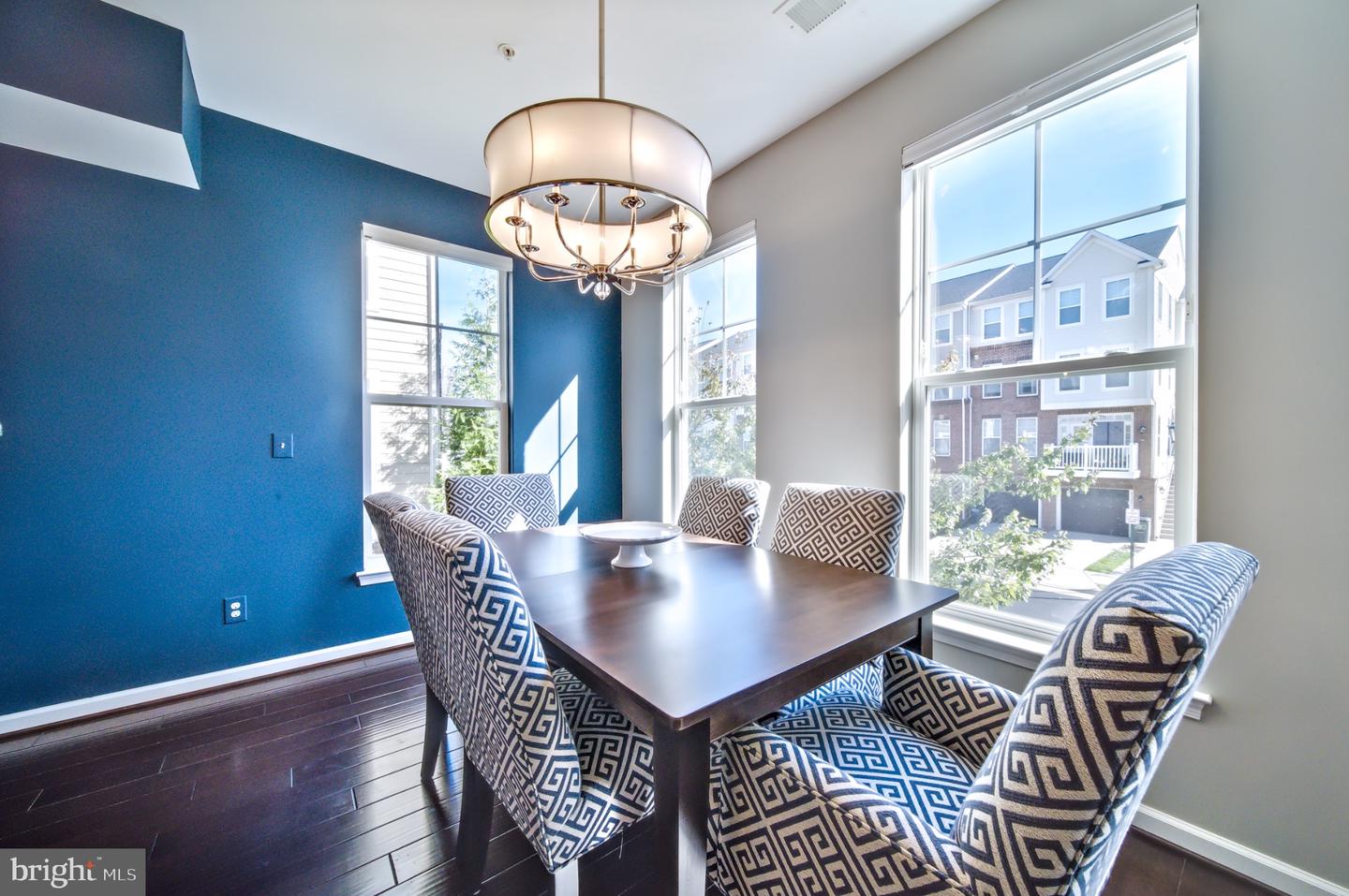 43387 TOWN GATE SQ, CHANTILLY, Virginia 20152, 3 Bedrooms Bedrooms, ,2 BathroomsBathrooms,Residential,For sale,43387 TOWN GATE SQ,VALO2108060 MLS # VALO2108060