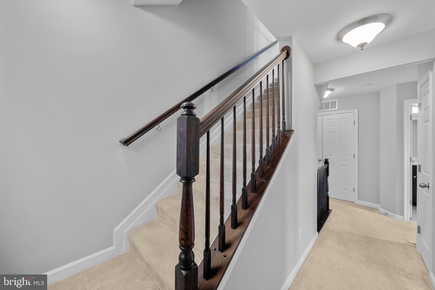 43387 TOWN GATE SQ, CHANTILLY, Virginia 20152, 3 Bedrooms Bedrooms, ,2 BathroomsBathrooms,Residential,For sale,43387 TOWN GATE SQ,VALO2108060 MLS # VALO2108060