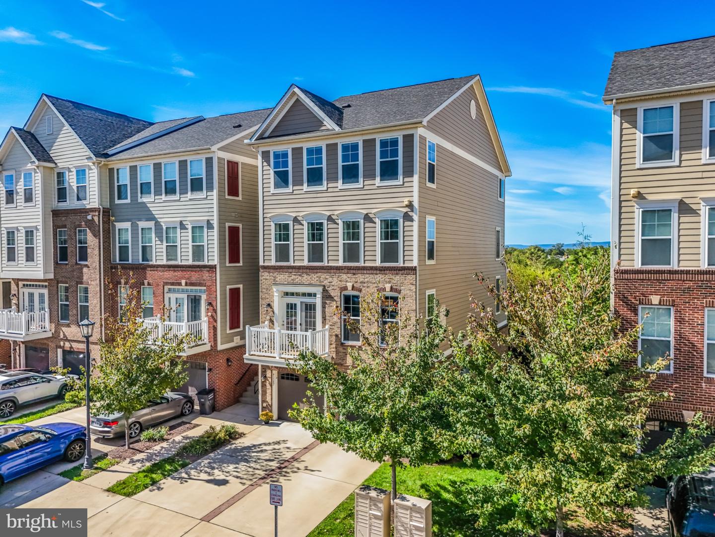 43387 TOWN GATE SQ, CHANTILLY, Virginia 20152, 3 Bedrooms Bedrooms, ,2 BathroomsBathrooms,Residential,For sale,43387 TOWN GATE SQ,VALO2108060 MLS # VALO2108060