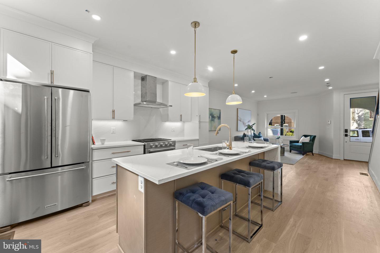 602 U ST NW, WASHINGTON, District Of Columbia 20001, 4 Bedrooms Bedrooms, ,3 BathroomsBathrooms,Residential,For sale,602 U ST NW,DCDC2225192 MLS # DCDC2225192
