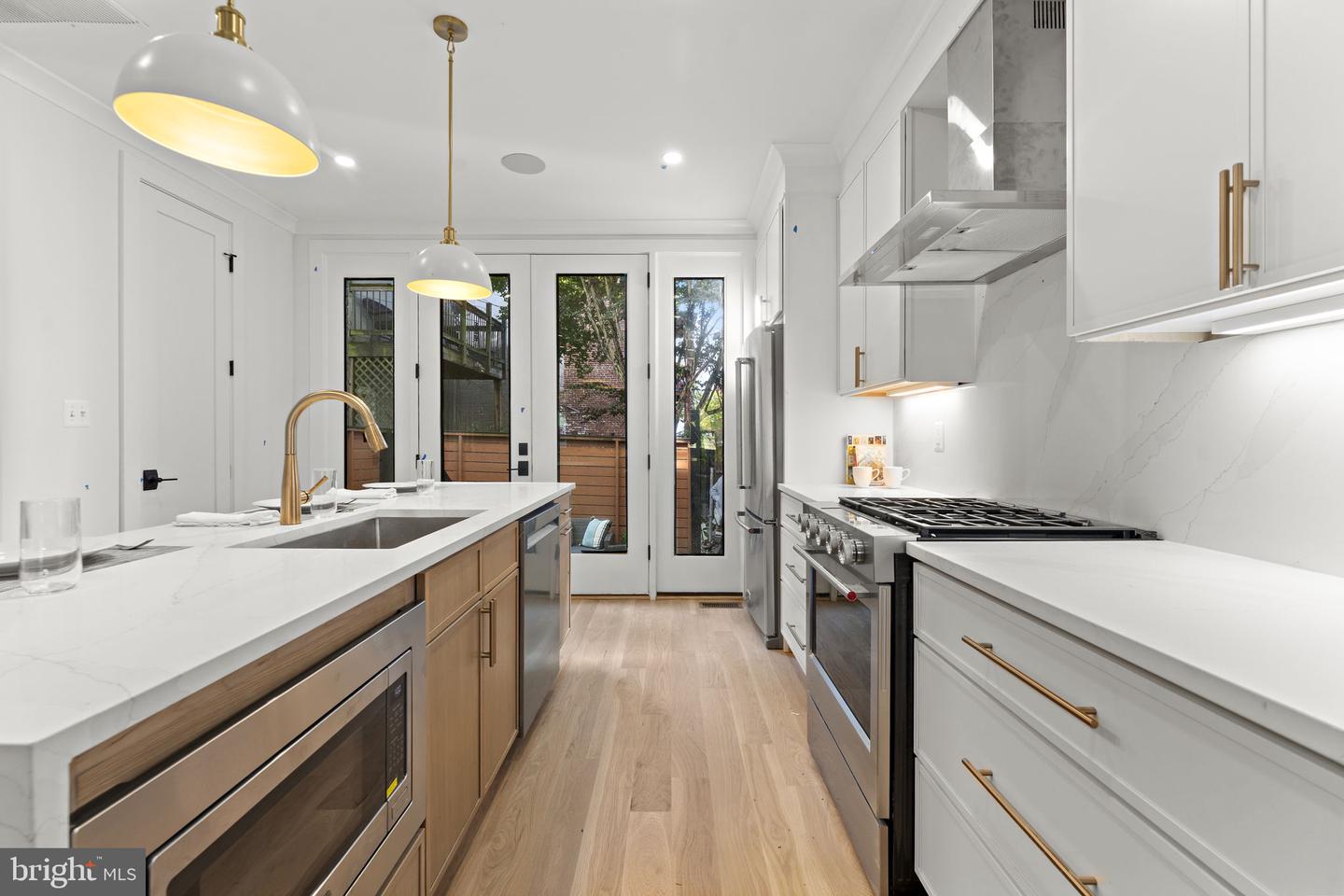 602 U ST NW, WASHINGTON, District Of Columbia 20001, 4 Bedrooms Bedrooms, ,3 BathroomsBathrooms,Residential,For sale,602 U ST NW,DCDC2225192 MLS # DCDC2225192