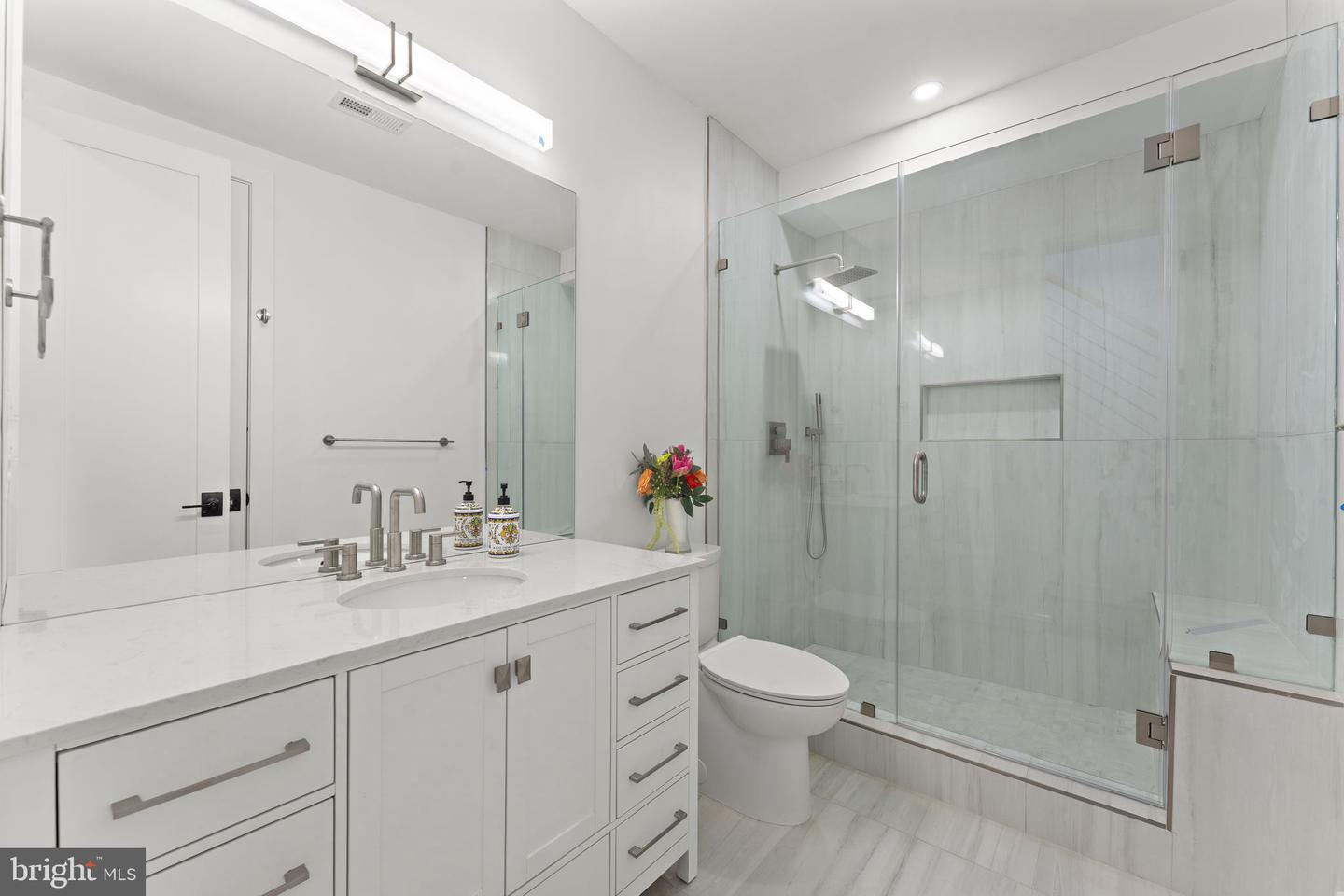 602 U ST NW, WASHINGTON, District Of Columbia 20001, 4 Bedrooms Bedrooms, ,3 BathroomsBathrooms,Residential,For sale,602 U ST NW,DCDC2225192 MLS # DCDC2225192