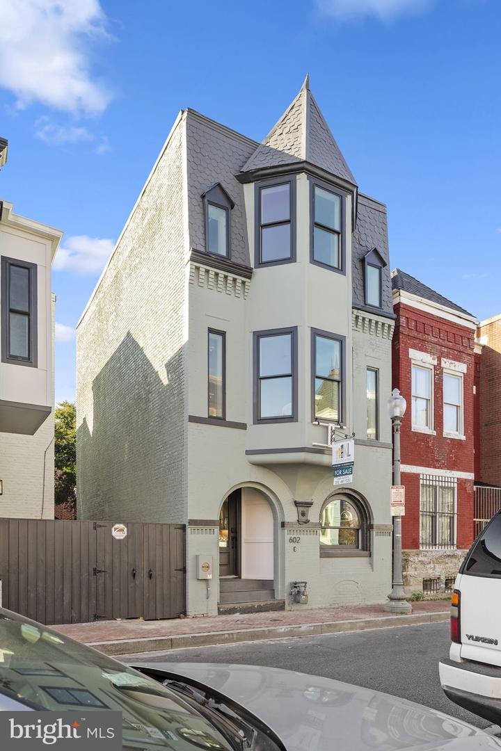 602 U ST NW, WASHINGTON, District Of Columbia 20001, 4 Bedrooms Bedrooms, ,3 BathroomsBathrooms,Residential,For sale,602 U ST NW,DCDC2225192 MLS # DCDC2225192