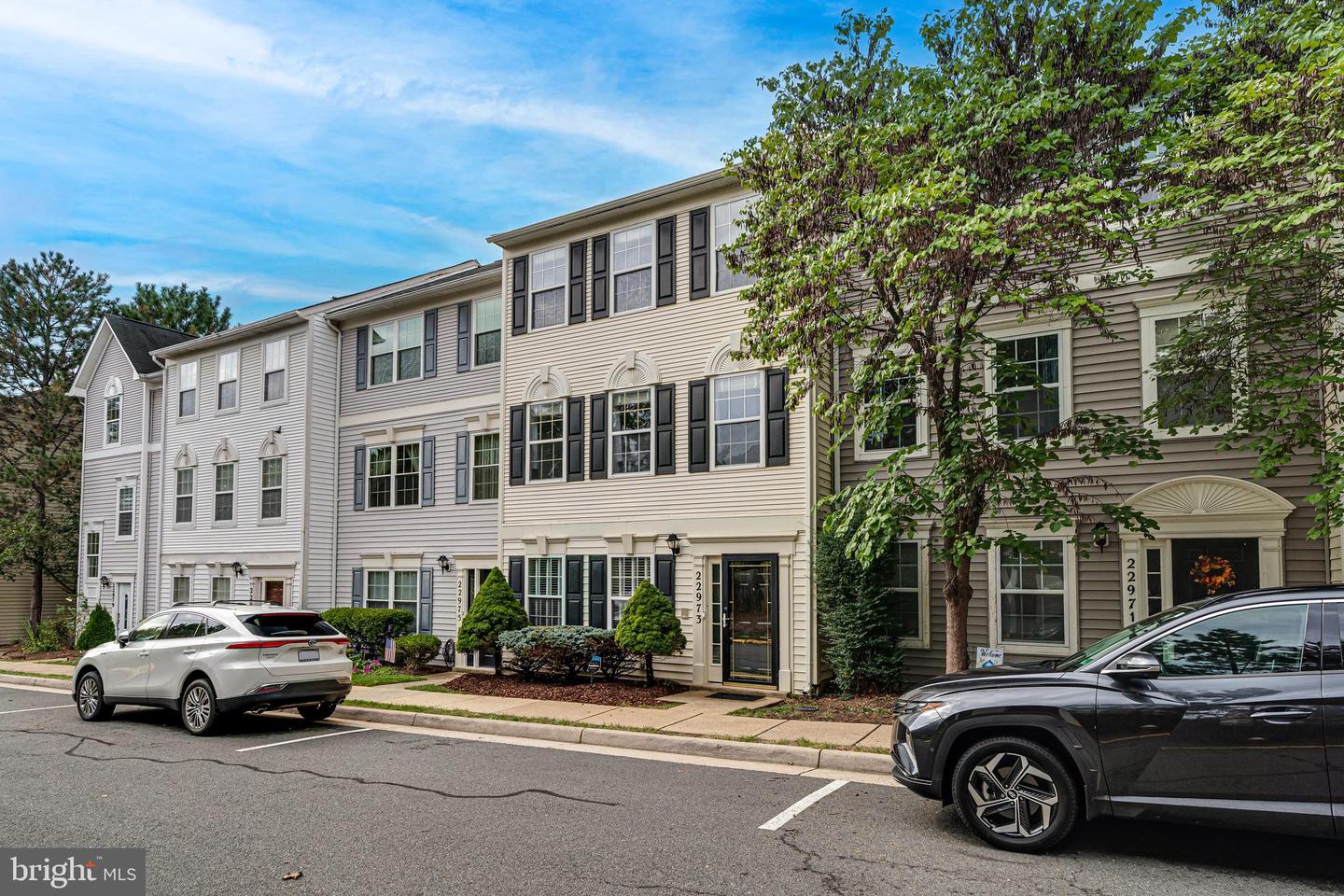 22973 WHITEHALL TER, STERLING, Virginia 20166, 3 Bedrooms Bedrooms, ,3 BathroomsBathrooms,Residential,For sale,22973 WHITEHALL TER,VALO2108098 MLS # VALO2108098
