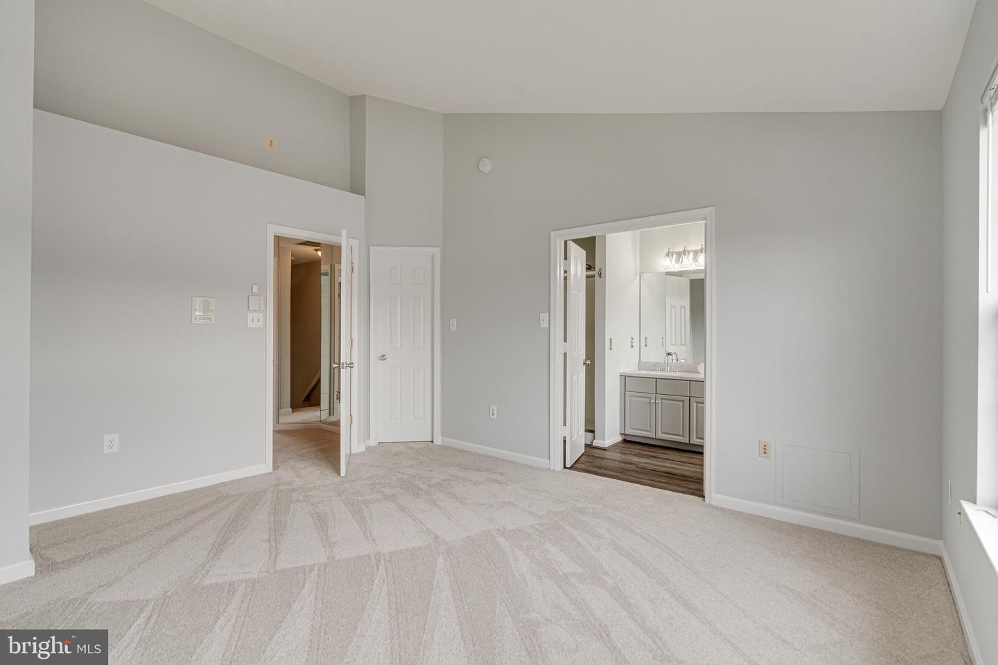 22973 WHITEHALL TER, STERLING, Virginia 20166, 3 Bedrooms Bedrooms, ,3 BathroomsBathrooms,Residential,For sale,22973 WHITEHALL TER,VALO2108098 MLS # VALO2108098
