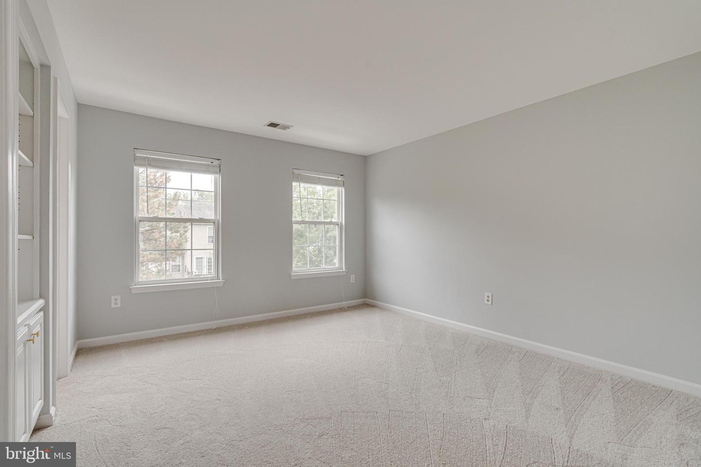 22973 WHITEHALL TER, STERLING, Virginia 20166, 3 Bedrooms Bedrooms, ,3 BathroomsBathrooms,Residential,For sale,22973 WHITEHALL TER,VALO2108098 MLS # VALO2108098