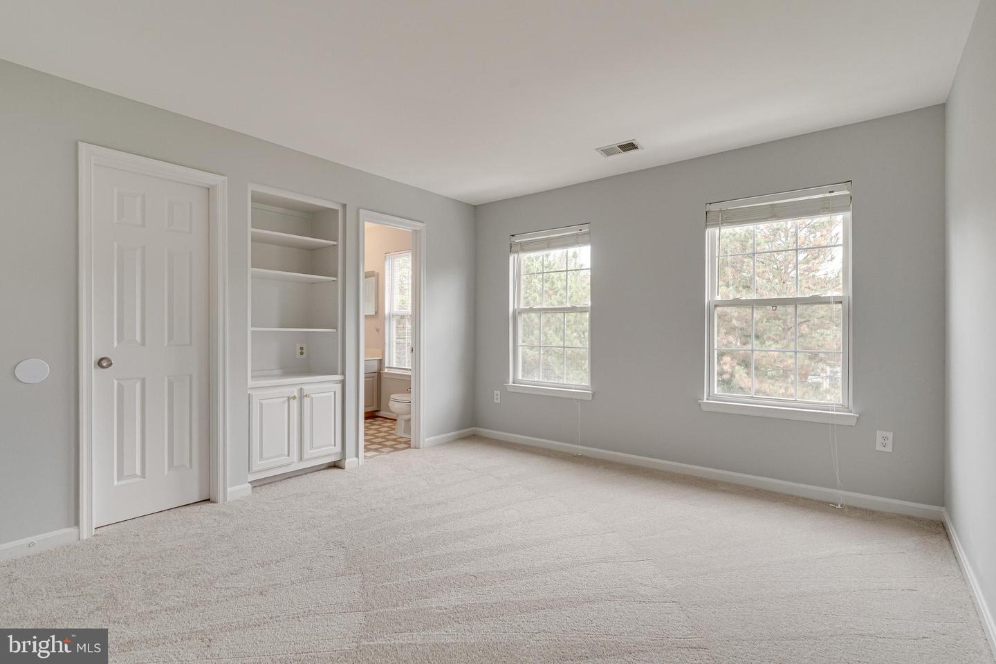 22973 WHITEHALL TER, STERLING, Virginia 20166, 3 Bedrooms Bedrooms, ,3 BathroomsBathrooms,Residential,For sale,22973 WHITEHALL TER,VALO2108098 MLS # VALO2108098
