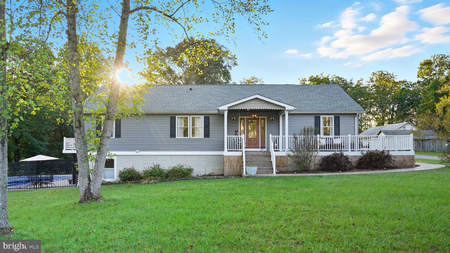 49 DOG PATCH LN, STAFFORD, Virginia 22554, 4 Bedrooms Bedrooms, ,3 BathroomsBathrooms,Residential,For sale,49 DOG PATCH LN,VAST2043222 MLS # VAST2043222