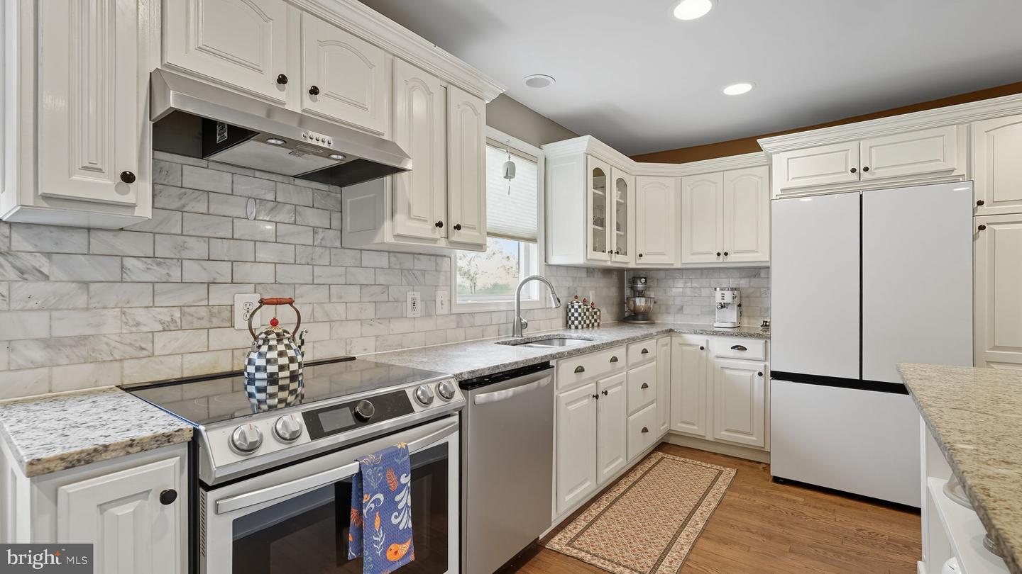 49 DOG PATCH LN, STAFFORD, Virginia 22554, 4 Bedrooms Bedrooms, ,3 BathroomsBathrooms,Residential,For sale,49 DOG PATCH LN,VAST2043222 MLS # VAST2043222