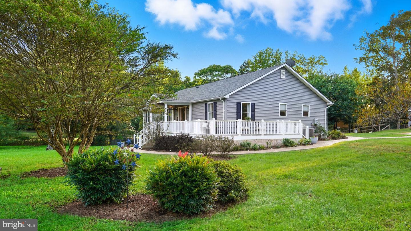 49 DOG PATCH LN, STAFFORD, Virginia 22554, 4 Bedrooms Bedrooms, ,3 BathroomsBathrooms,Residential,For sale,49 DOG PATCH LN,VAST2043222 MLS # VAST2043222