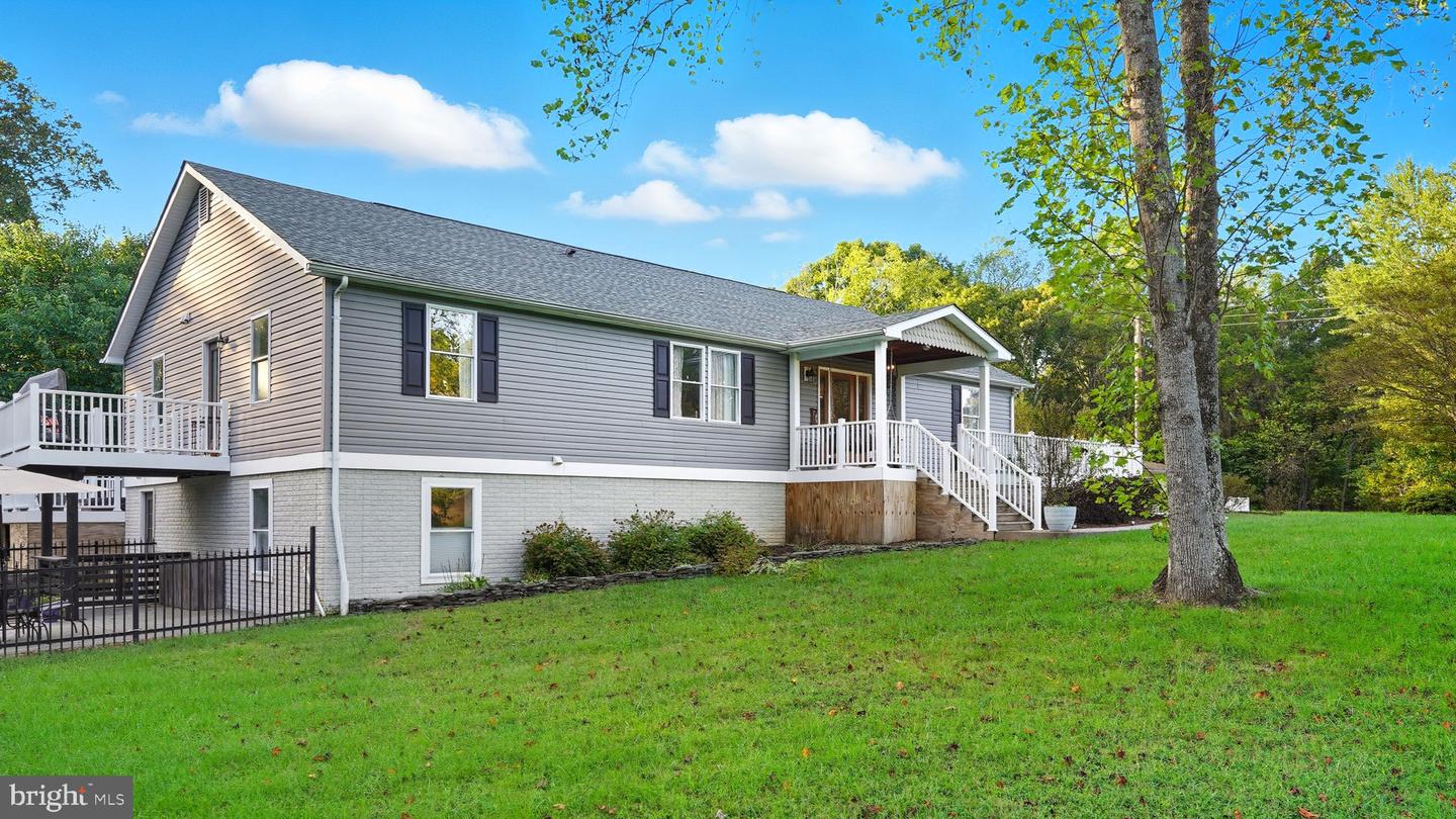 49 DOG PATCH LN, STAFFORD, Virginia 22554, 4 Bedrooms Bedrooms, ,3 BathroomsBathrooms,Residential,For sale,49 DOG PATCH LN,VAST2043222 MLS # VAST2043222