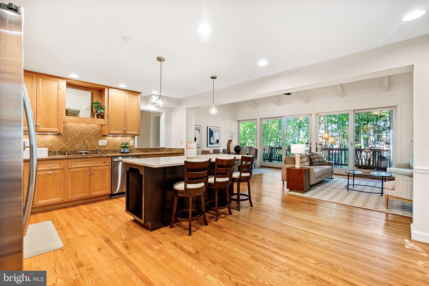 1417 21ST ST S, ARLINGTON, Virginia 22202, 5 Bedrooms Bedrooms, ,4 BathroomsBathrooms,Residential,For sale,1417 21ST ST S,VAAR2064448 MLS # VAAR2064448
