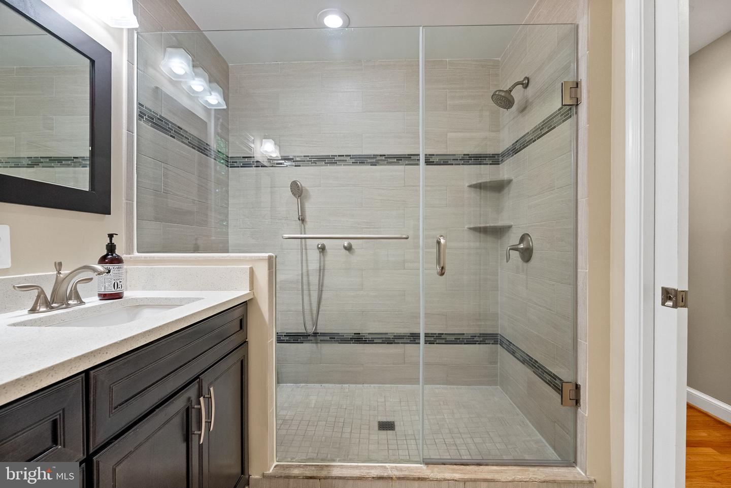 1417 21ST ST S, ARLINGTON, Virginia 22202, 5 Bedrooms Bedrooms, ,4 BathroomsBathrooms,Residential,For sale,1417 21ST ST S,VAAR2064448 MLS # VAAR2064448