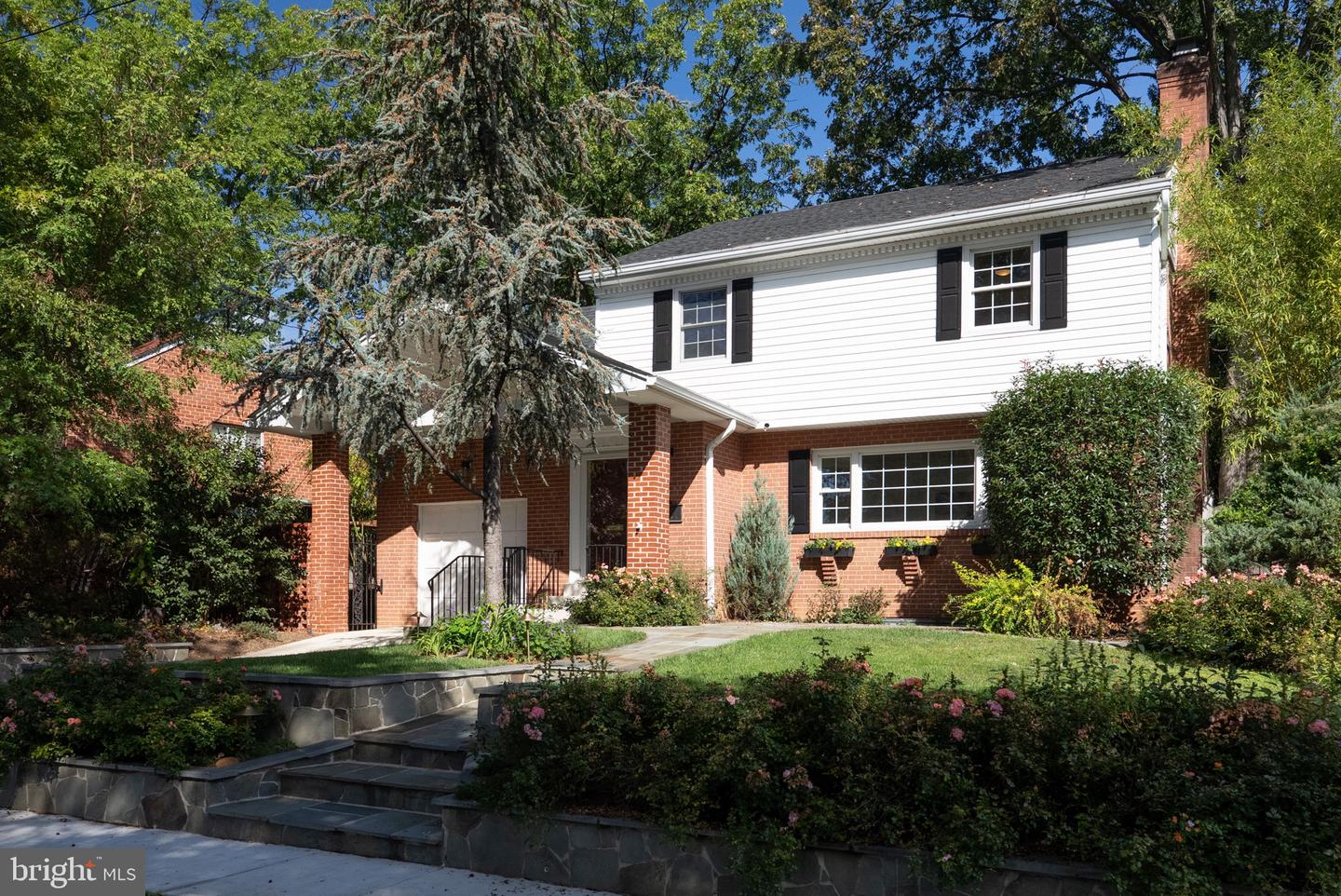 1417 21ST ST S, ARLINGTON, Virginia 22202, 5 Bedrooms Bedrooms, ,4 BathroomsBathrooms,Residential,For sale,1417 21ST ST S,VAAR2064448 MLS # VAAR2064448