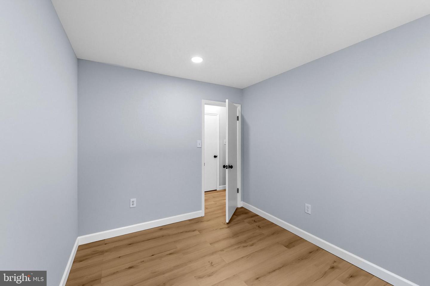 12605 OAKWOOD DR, WOODBRIDGE, Virginia 22192, 4 Bedrooms Bedrooms, 8 Rooms Rooms,3 BathroomsBathrooms,Residential,For sale,12605 OAKWOOD DR,VAPW2105306 MLS # VAPW2105306