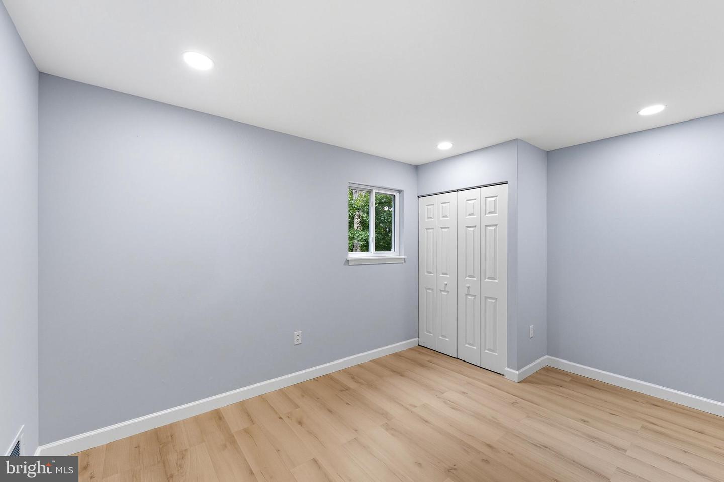 12605 OAKWOOD DR, WOODBRIDGE, Virginia 22192, 4 Bedrooms Bedrooms, 8 Rooms Rooms,3 BathroomsBathrooms,Residential,For sale,12605 OAKWOOD DR,VAPW2105306 MLS # VAPW2105306