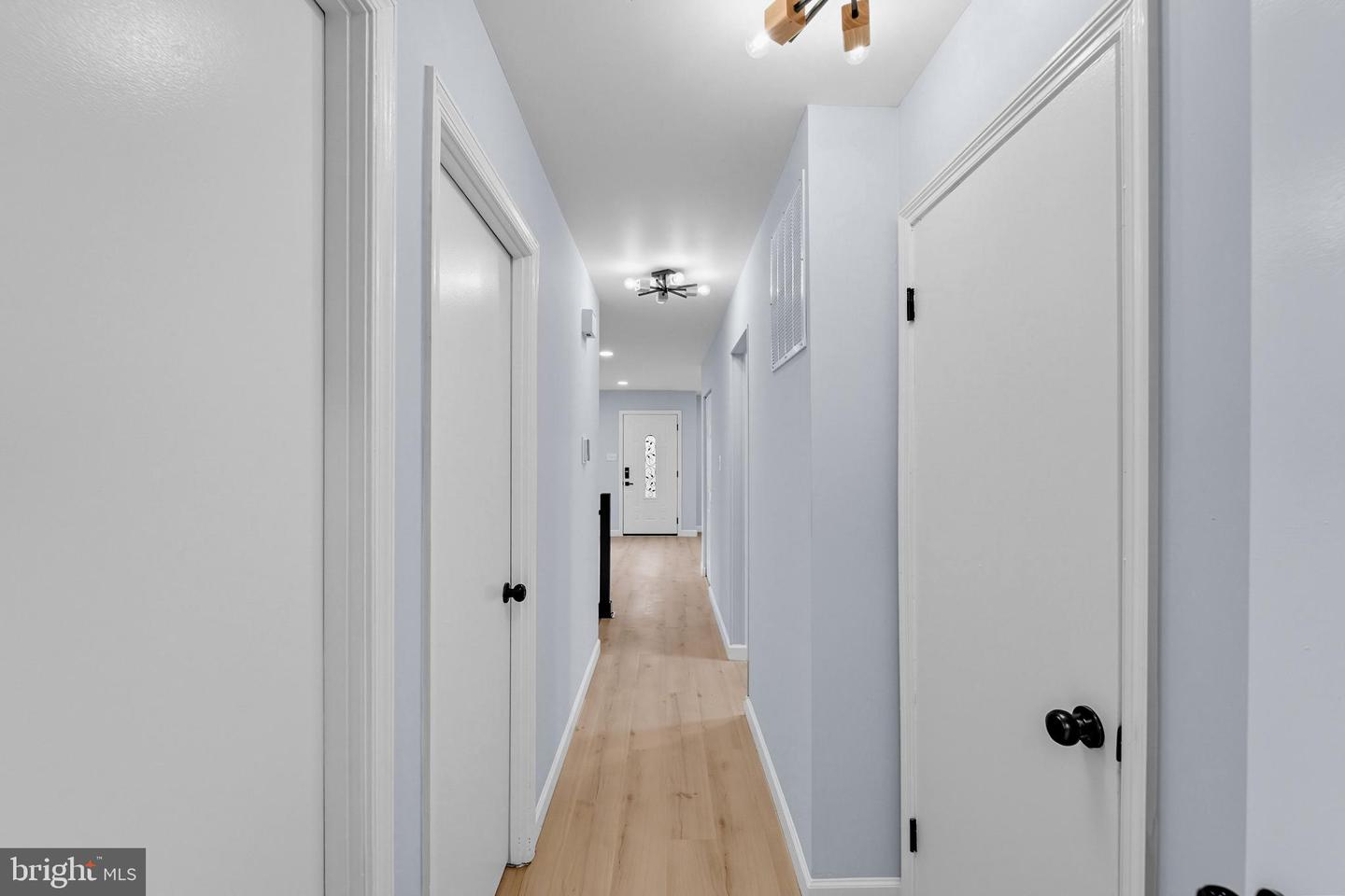 12605 OAKWOOD DR, WOODBRIDGE, Virginia 22192, 4 Bedrooms Bedrooms, 8 Rooms Rooms,3 BathroomsBathrooms,Residential,For sale,12605 OAKWOOD DR,VAPW2105306 MLS # VAPW2105306
