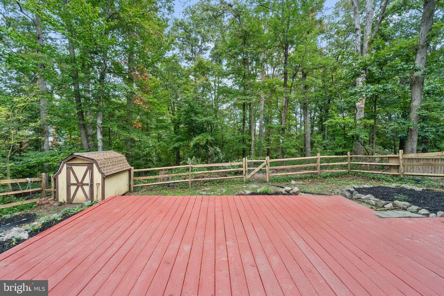 12605 OAKWOOD DR, WOODBRIDGE, Virginia 22192, 4 Bedrooms Bedrooms, 8 Rooms Rooms,3 BathroomsBathrooms,Residential,For sale,12605 OAKWOOD DR,VAPW2105306 MLS # VAPW2105306