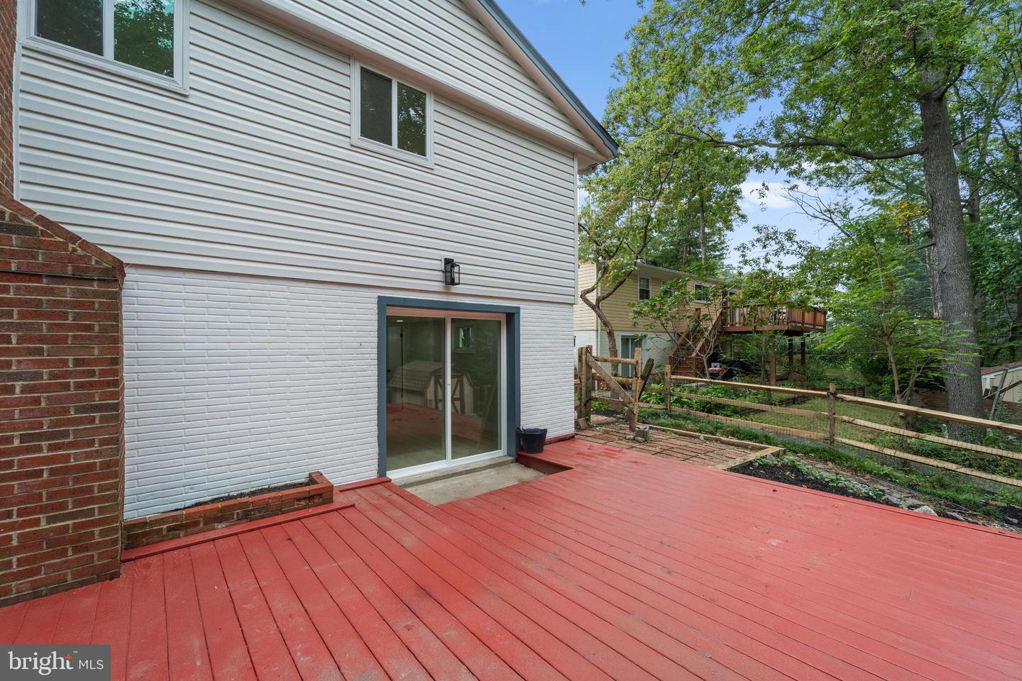 12605 OAKWOOD DR, WOODBRIDGE, Virginia 22192, 4 Bedrooms Bedrooms, 8 Rooms Rooms,3 BathroomsBathrooms,Residential,For sale,12605 OAKWOOD DR,VAPW2105306 MLS # VAPW2105306