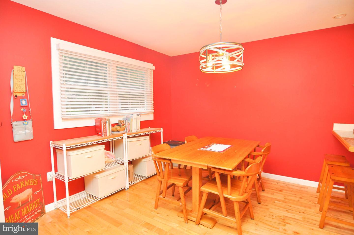 2947 HARDING CT, WOODBRIDGE, Virginia 22192, 4 Bedrooms Bedrooms, ,3 BathroomsBathrooms,Residential,For sale,2947 HARDING CT,VAPW2105308 MLS # VAPW2105308