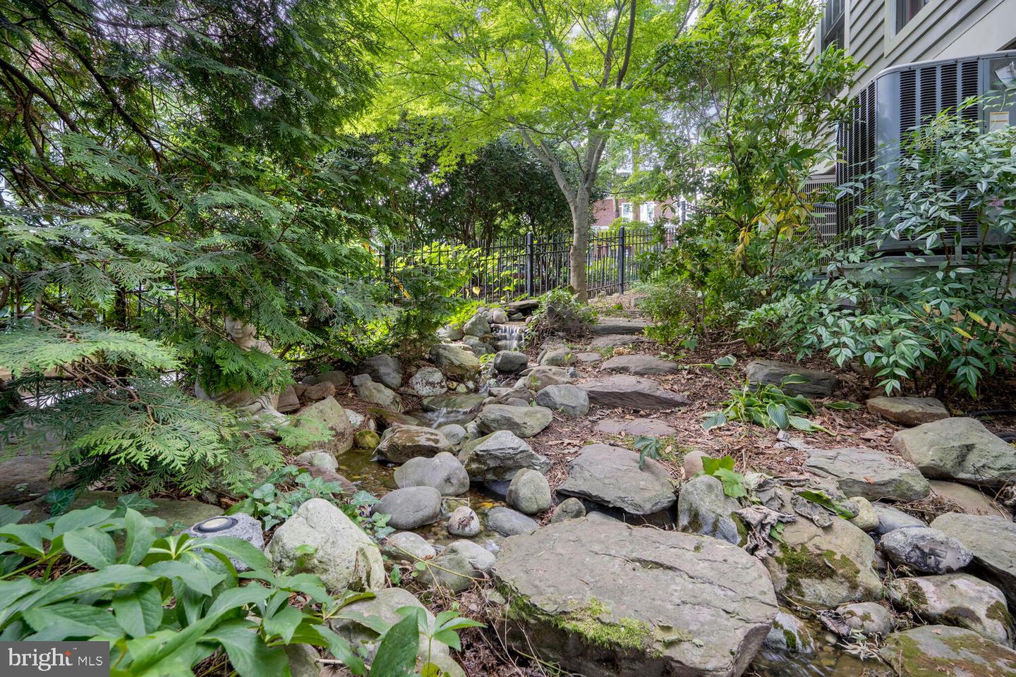3543 QUEBEC ST NW, WASHINGTON, District Of Columbia 20016, 3 Bedrooms Bedrooms, ,3 BathroomsBathrooms,Residential,For sale,3543 QUEBEC ST NW,DCDC2225338 MLS # DCDC2225338