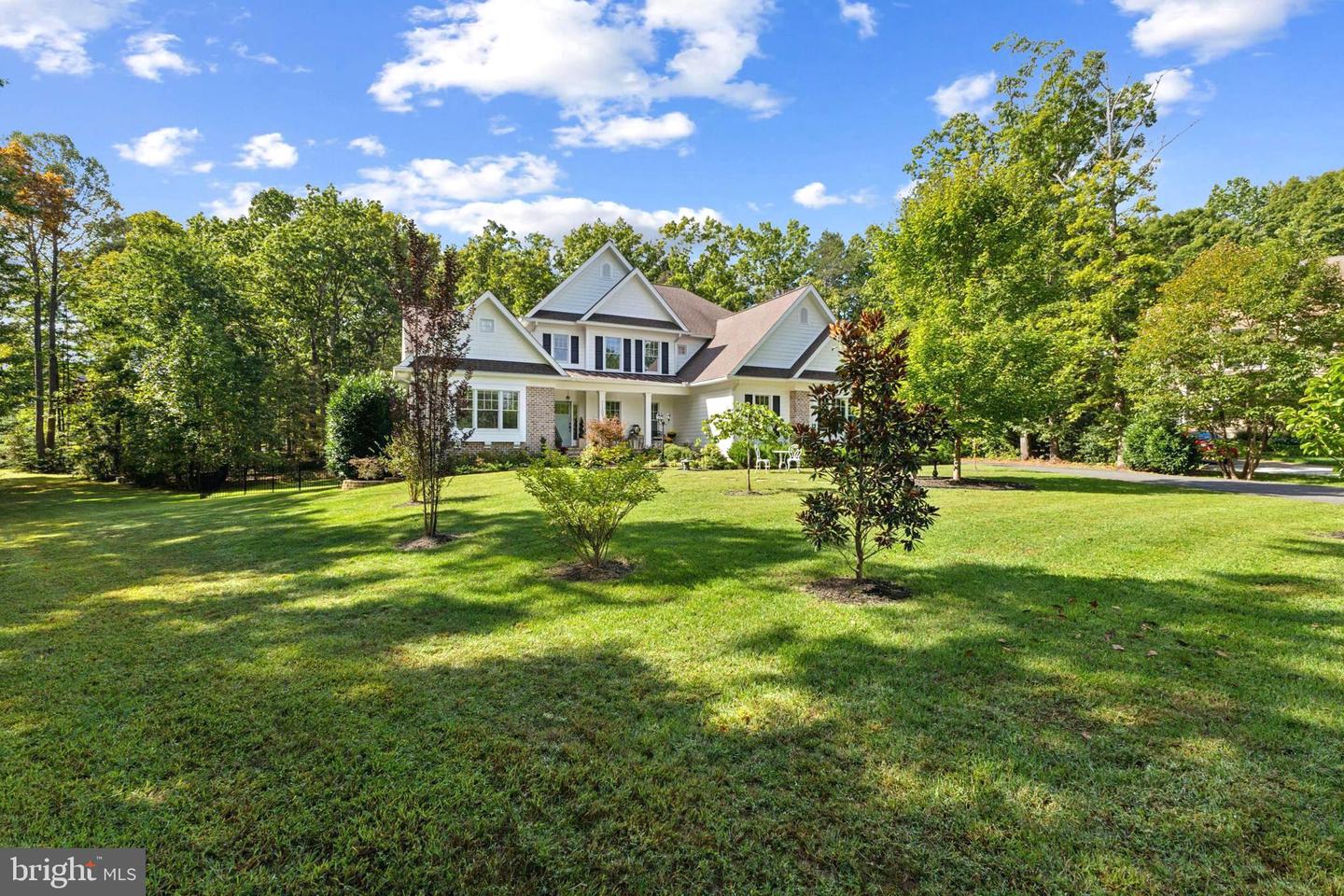 11201 KNOLLS END, SPOTSYLVANIA, Virginia 22551, 5 Bedrooms Bedrooms, ,4 BathroomsBathrooms,Residential,For sale,11201 KNOLLS END,VASP2036654 MLS # VASP2036654