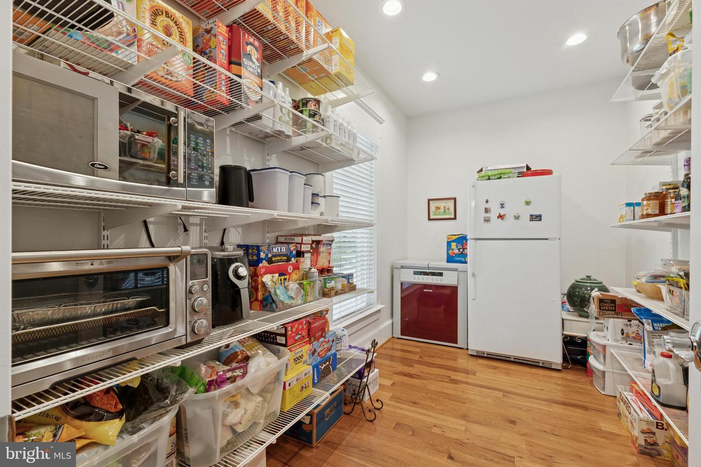 11201 KNOLLS END, SPOTSYLVANIA, Virginia 22551, 5 Bedrooms Bedrooms, ,4 BathroomsBathrooms,Residential,For sale,11201 KNOLLS END,VASP2036654 MLS # VASP2036654