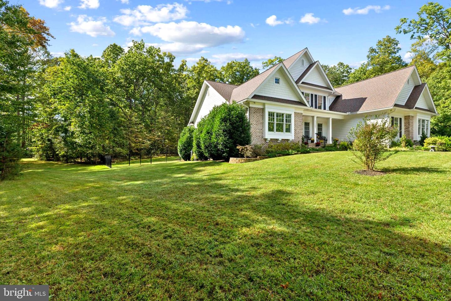 11201 KNOLLS END, SPOTSYLVANIA, Virginia 22551, 5 Bedrooms Bedrooms, ,4 BathroomsBathrooms,Residential,For sale,11201 KNOLLS END,VASP2036654 MLS # VASP2036654