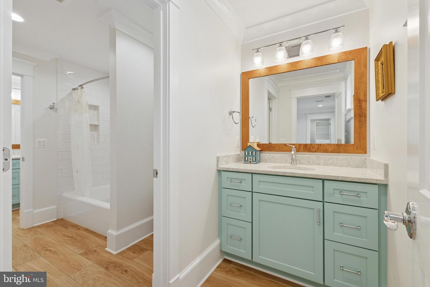 11201 KNOLLS END, SPOTSYLVANIA, Virginia 22551, 5 Bedrooms Bedrooms, ,4 BathroomsBathrooms,Residential,For sale,11201 KNOLLS END,VASP2036654 MLS # VASP2036654