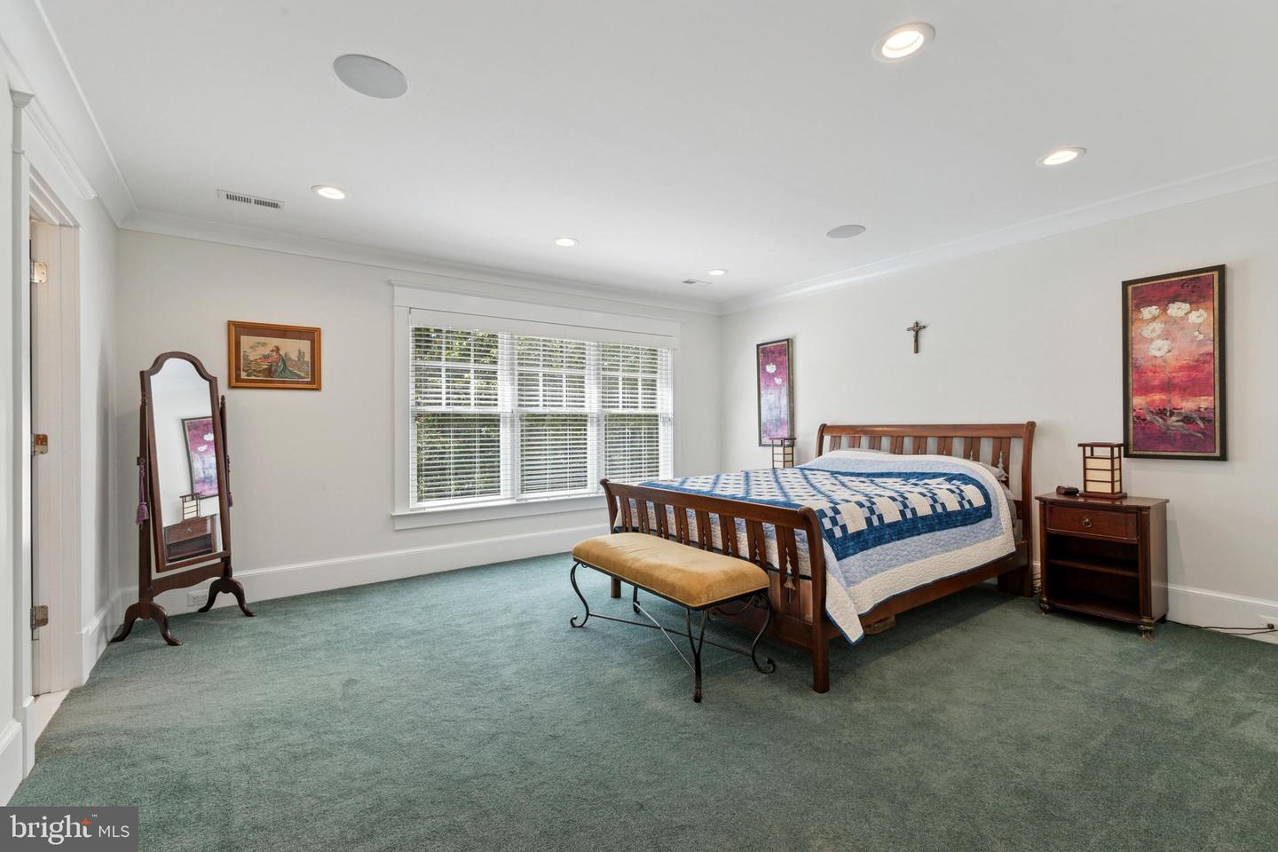 11201 KNOLLS END, SPOTSYLVANIA, Virginia 22551, 5 Bedrooms Bedrooms, ,4 BathroomsBathrooms,Residential,For sale,11201 KNOLLS END,VASP2036654 MLS # VASP2036654