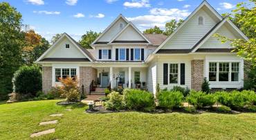 11201 KNOLLS END, SPOTSYLVANIA, Virginia 22551, 5 Bedrooms Bedrooms, ,4 BathroomsBathrooms,Residential,For sale,11201 KNOLLS END,VASP2036654 MLS # VASP2036654
