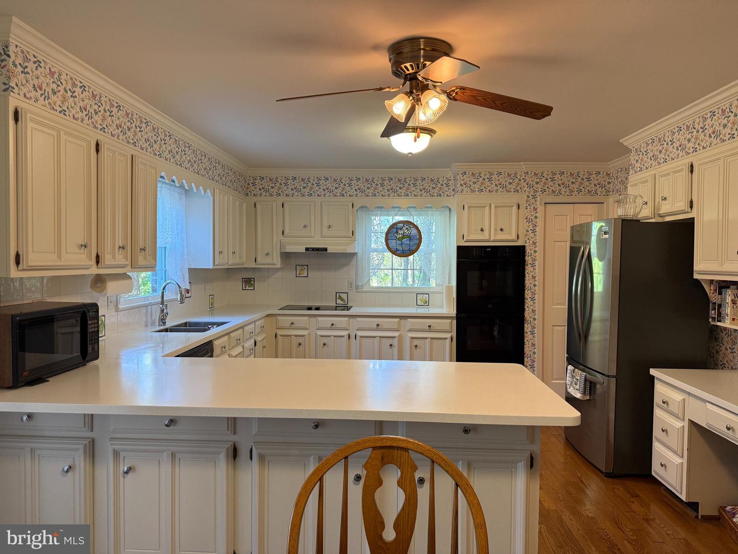 18371 SYDNOR HILL CT, LEESBURG, Virginia 20175, 4 Bedrooms Bedrooms, ,2 BathroomsBathrooms,Residential,For sale,18371 SYDNOR HILL CT,VALO2108180 MLS # VALO2108180