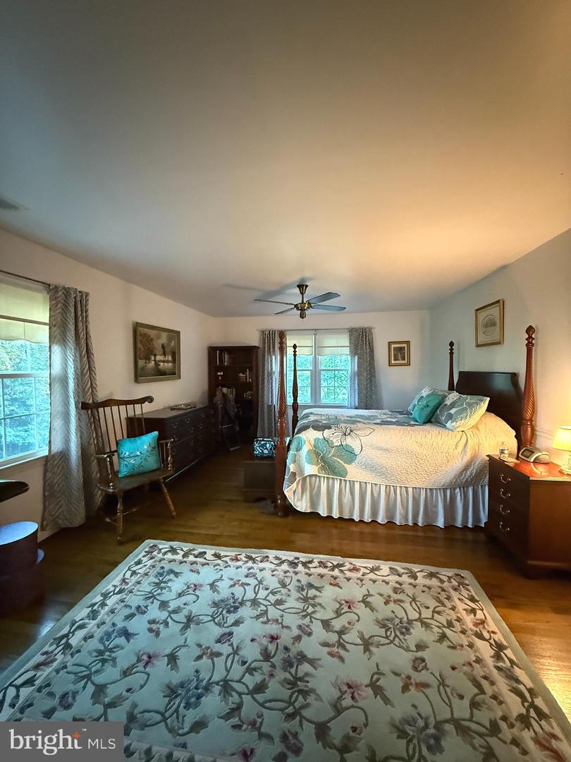 18371 SYDNOR HILL CT, LEESBURG, Virginia 20175, 4 Bedrooms Bedrooms, ,2 BathroomsBathrooms,Residential,For sale,18371 SYDNOR HILL CT,VALO2108180 MLS # VALO2108180